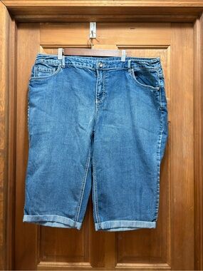 CJ banks Bermuda shorts 22